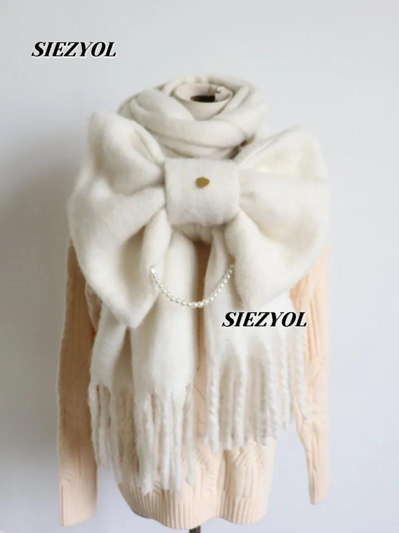 Scarf for Women Bow Solid Color Versatile Cute Sweet Thickened Scarf White Pink Pearl Chain Love Sweet Girl Scarves