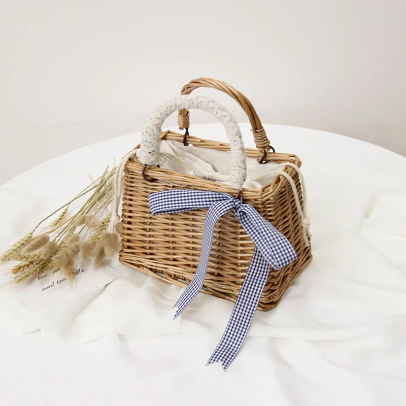 Handmade Women\'s Handbag Tassel Wicker Woven Straw Bag Female Summer Beach Bag Rattan Top-handle Tote Bohemian Square Bali Box