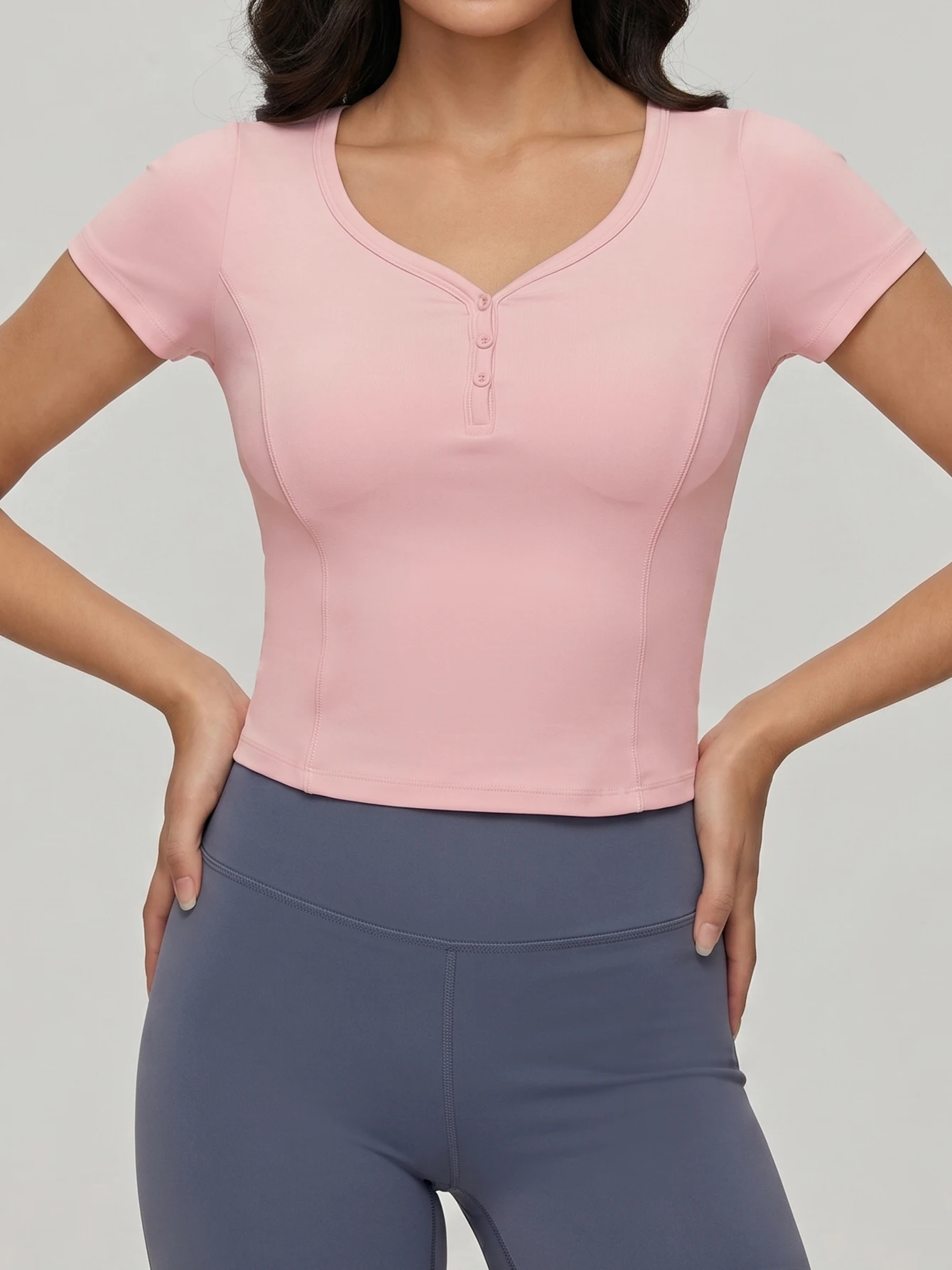 Camiseta de yoga con cuello en - Pilates V Yoga reseña y precio