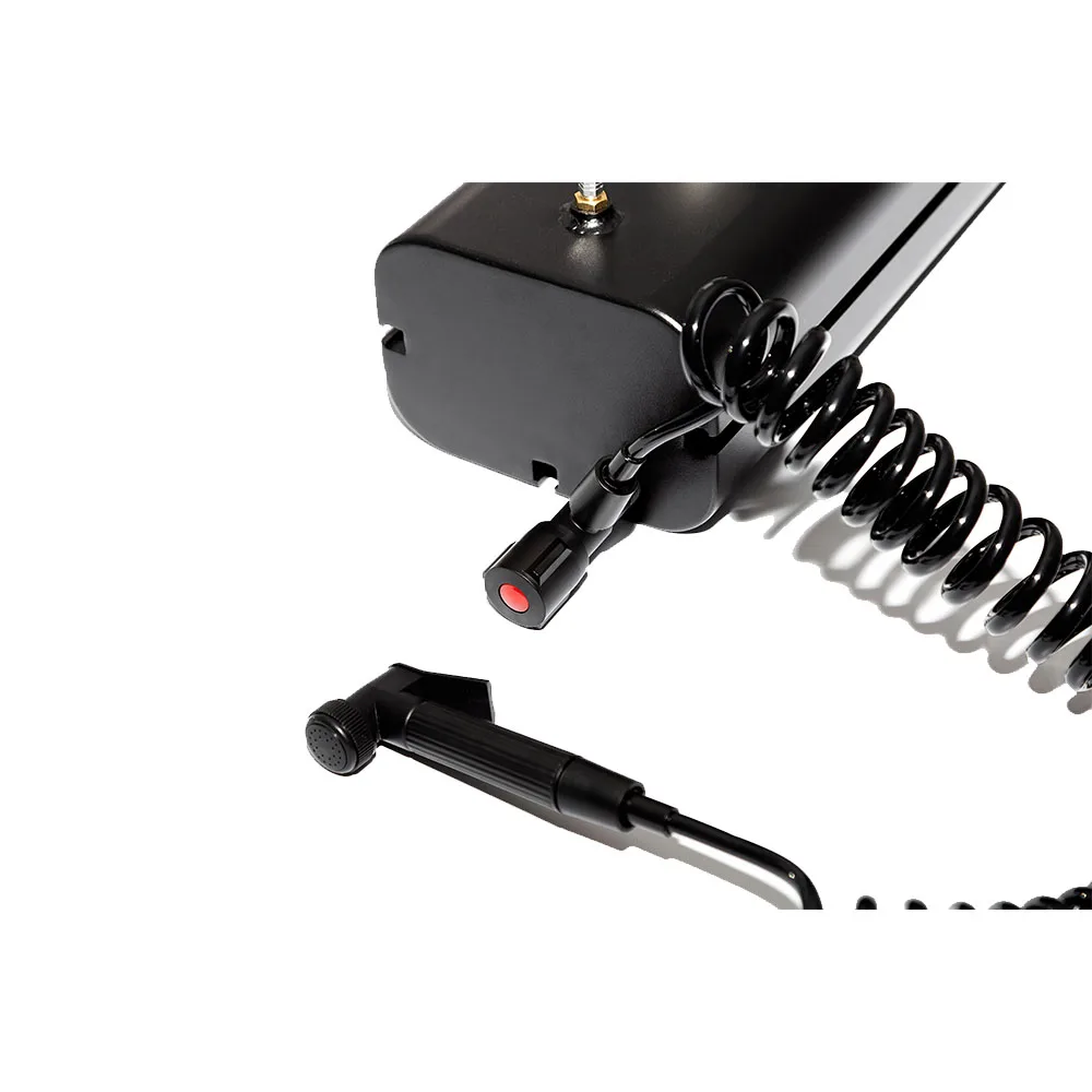 

4X4 Offroad Camping 26L Capacity Car Water Storage With High Pressure Water Flow Sprinkler 26L Plastic Car Roof Water Tank