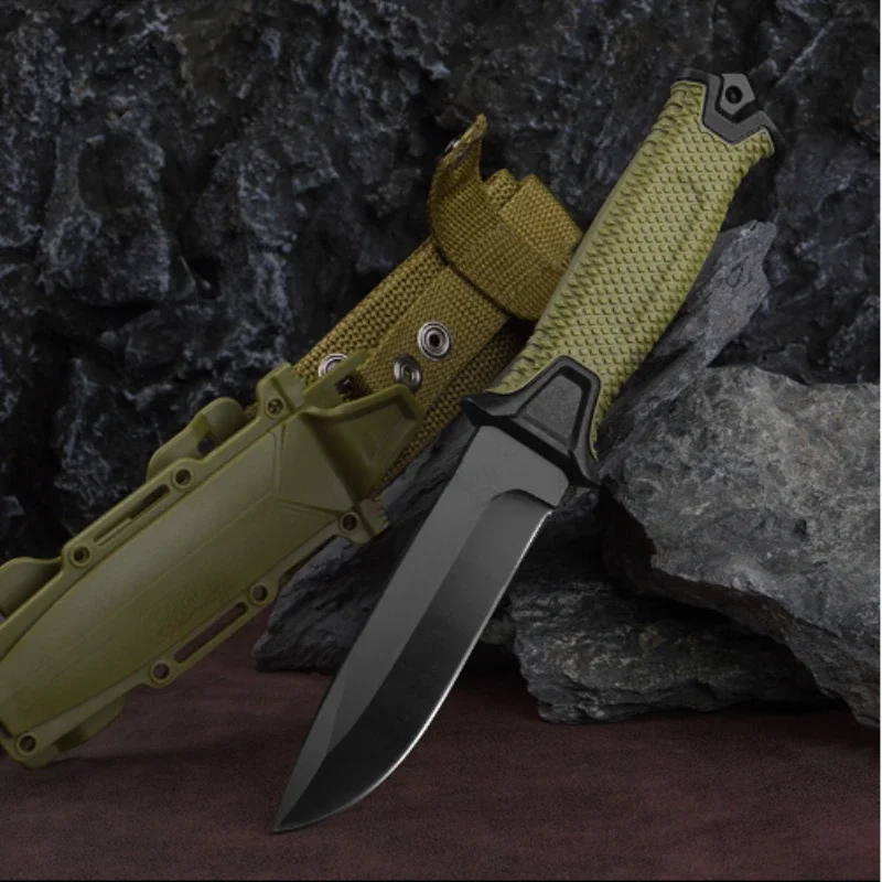 New outdoor jungle tactical straight knife, edc portable self-defense survival knife with K sheath, outdoor hunting knife