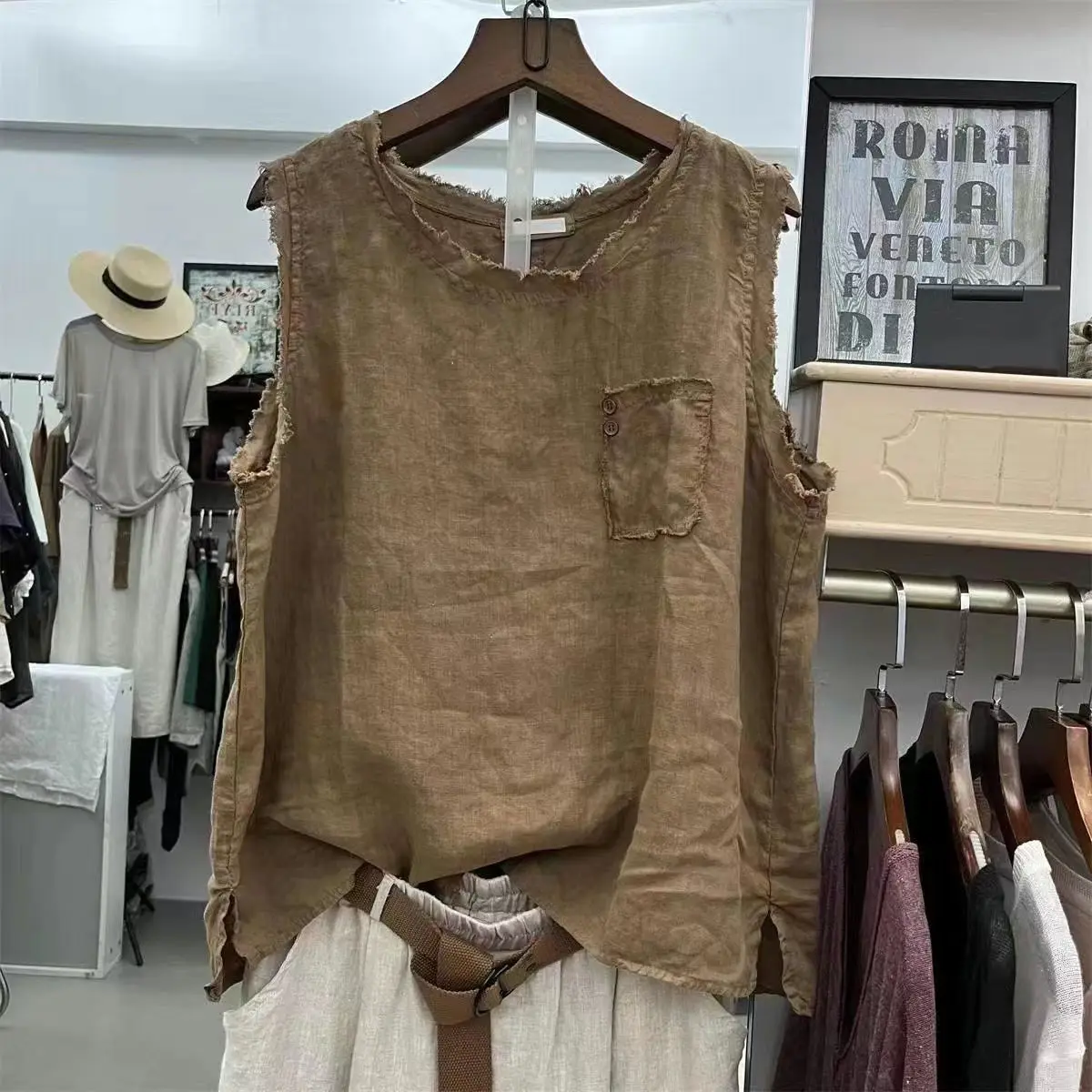Khaki (currently low quantity)