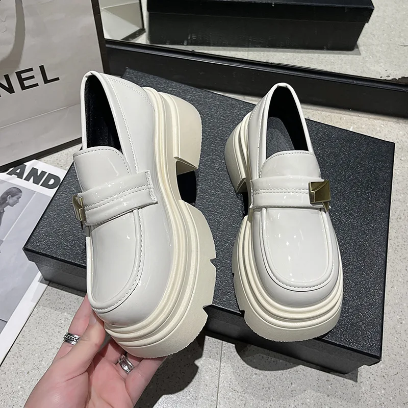 

Round Toe Versatile Slip-On Black Thick-Soled Women's Leather Shoes Match Dresses French Retro Single Shoes