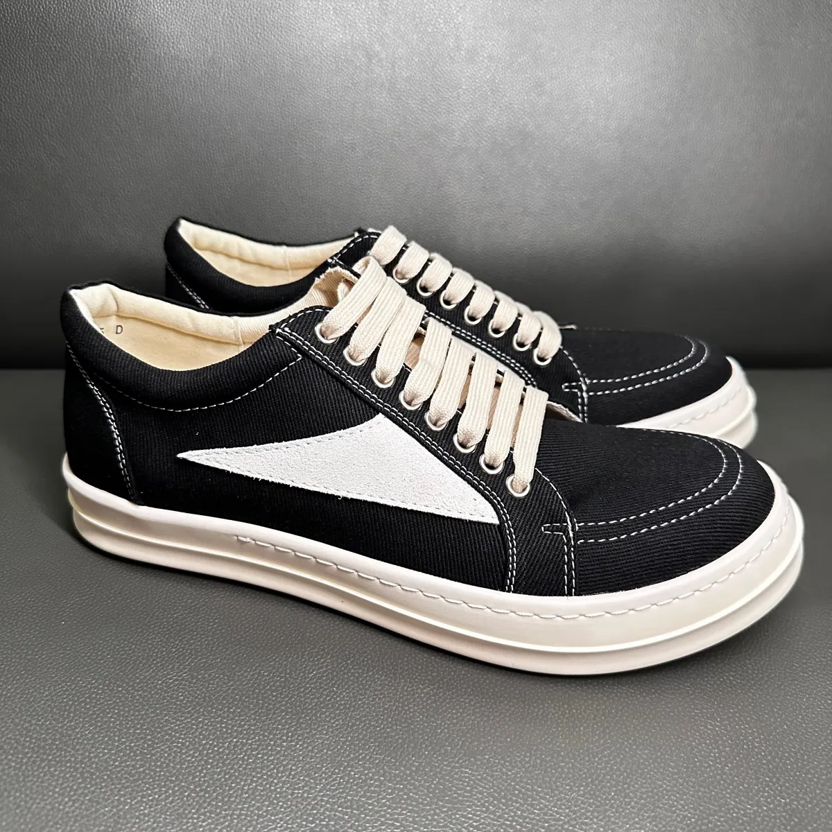 Black Canvas