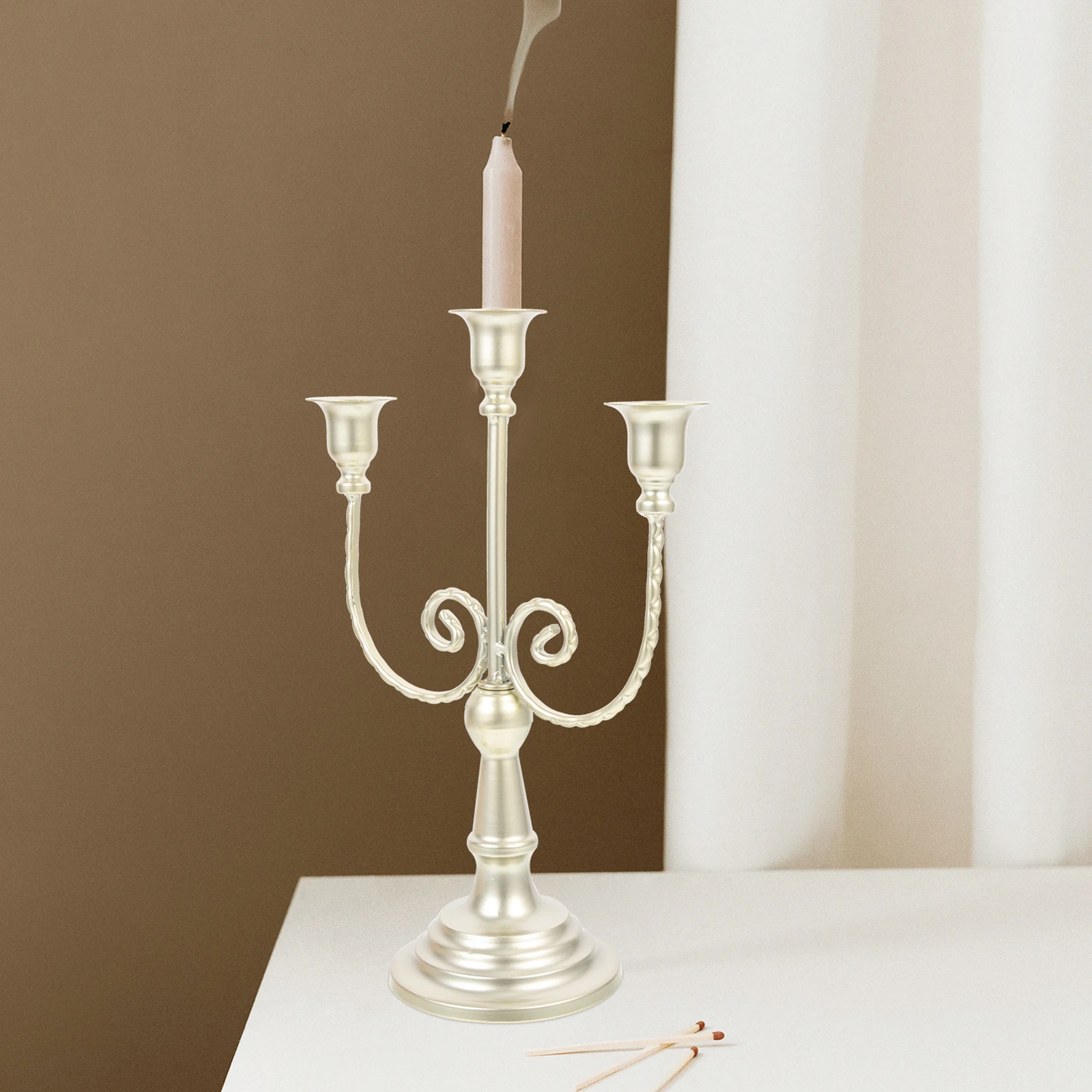 

Vintage 3-Head Candelabrum Metal Candlestick European Style Retro Decor for Christmas Halloween Home Office Decoration