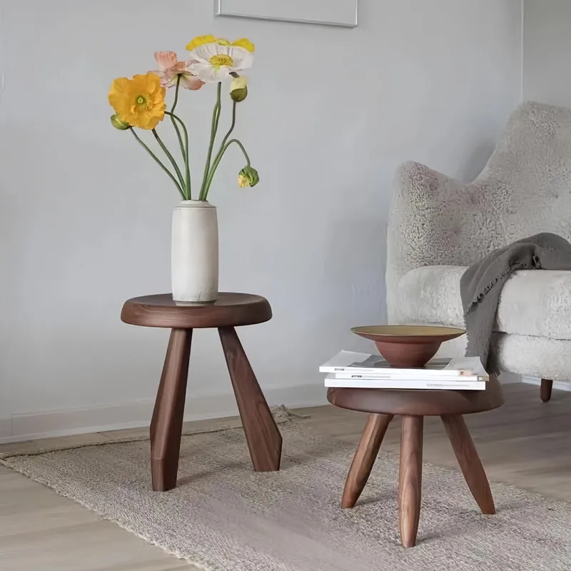 

Simple solid wood small round small bench children's low stool ash wood shoe changing stool sofa coffee table side ornament