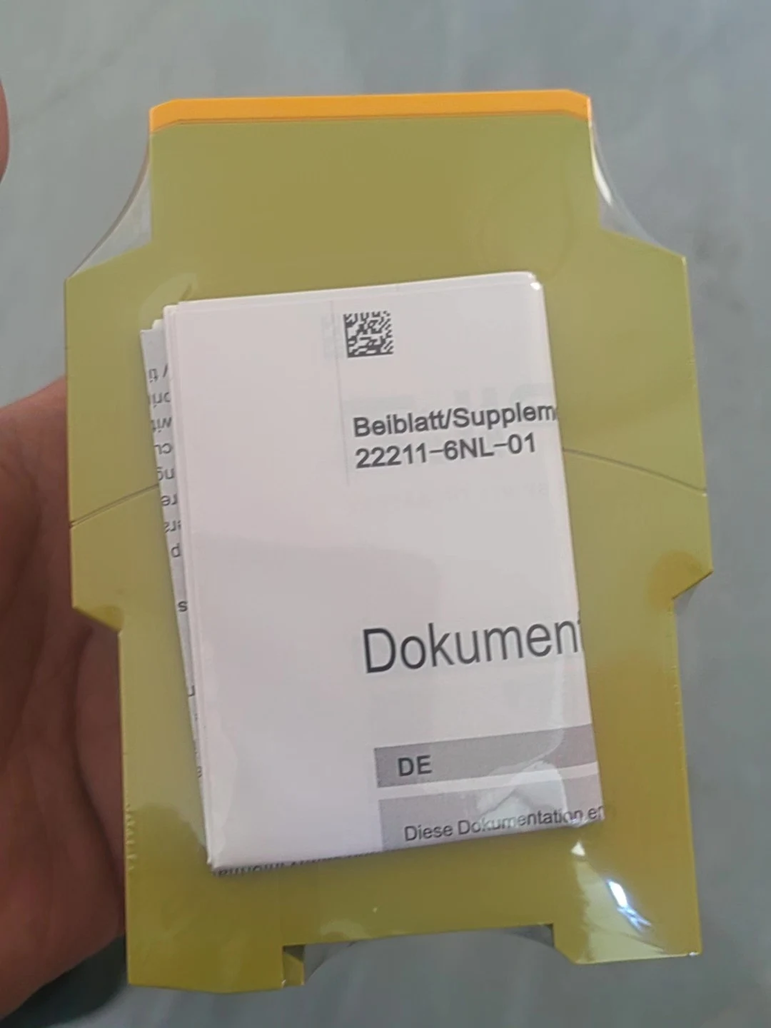 PILZ PNOZ XV3 safety relay, model 774540