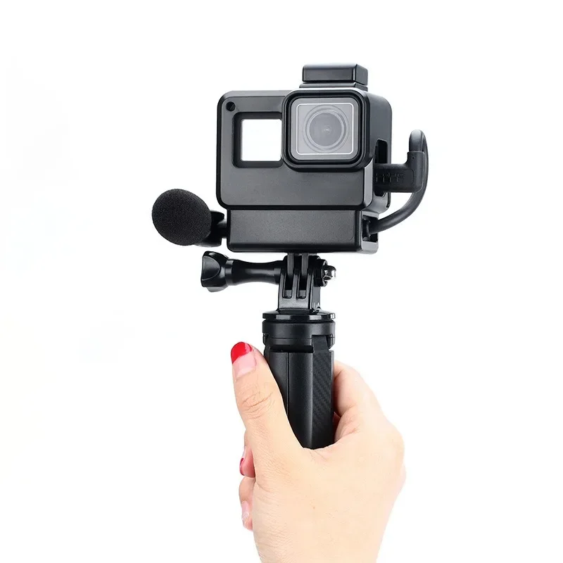 Etui na kamerę akcji V2 Vlog do GoPro Hero 7 6 5 czarne z uchwytem na zimną stopkę do mikrofonu zewnętrznego + adapter mikrofonu Pro 3,5 mm