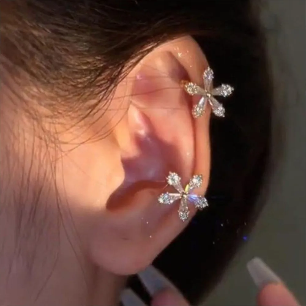 1pc Flower Clip Earrings Women Female Luxury Sparkling Zircon Exquisite Versatile No Piercing Snowflake Earbone Jewelry EF165