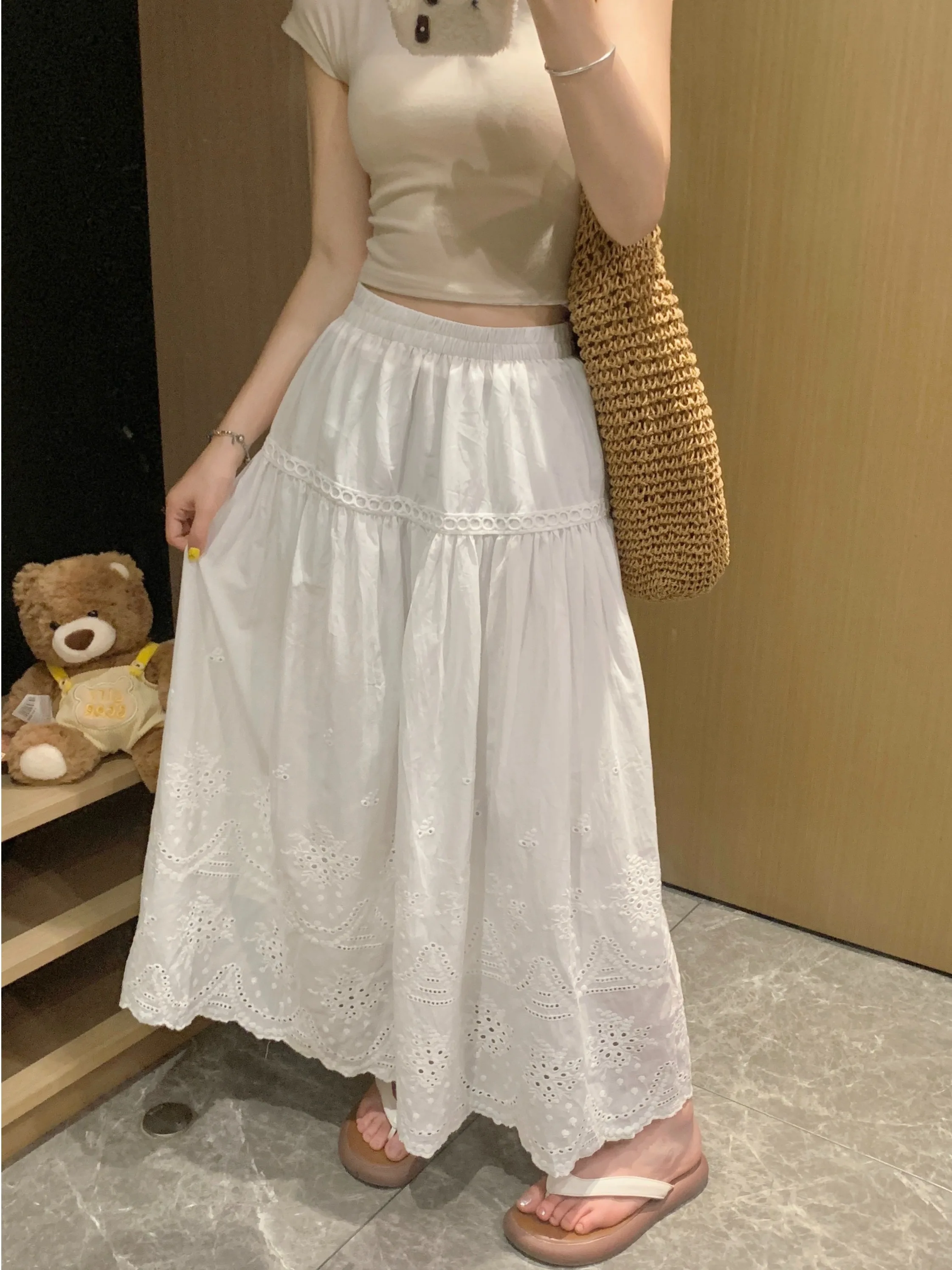 

Новая летняя женская юбка миди больших размеров с высокой талией, сложной вышивкой и кружевом, универсальная, А-силуэт, в корейском стиле