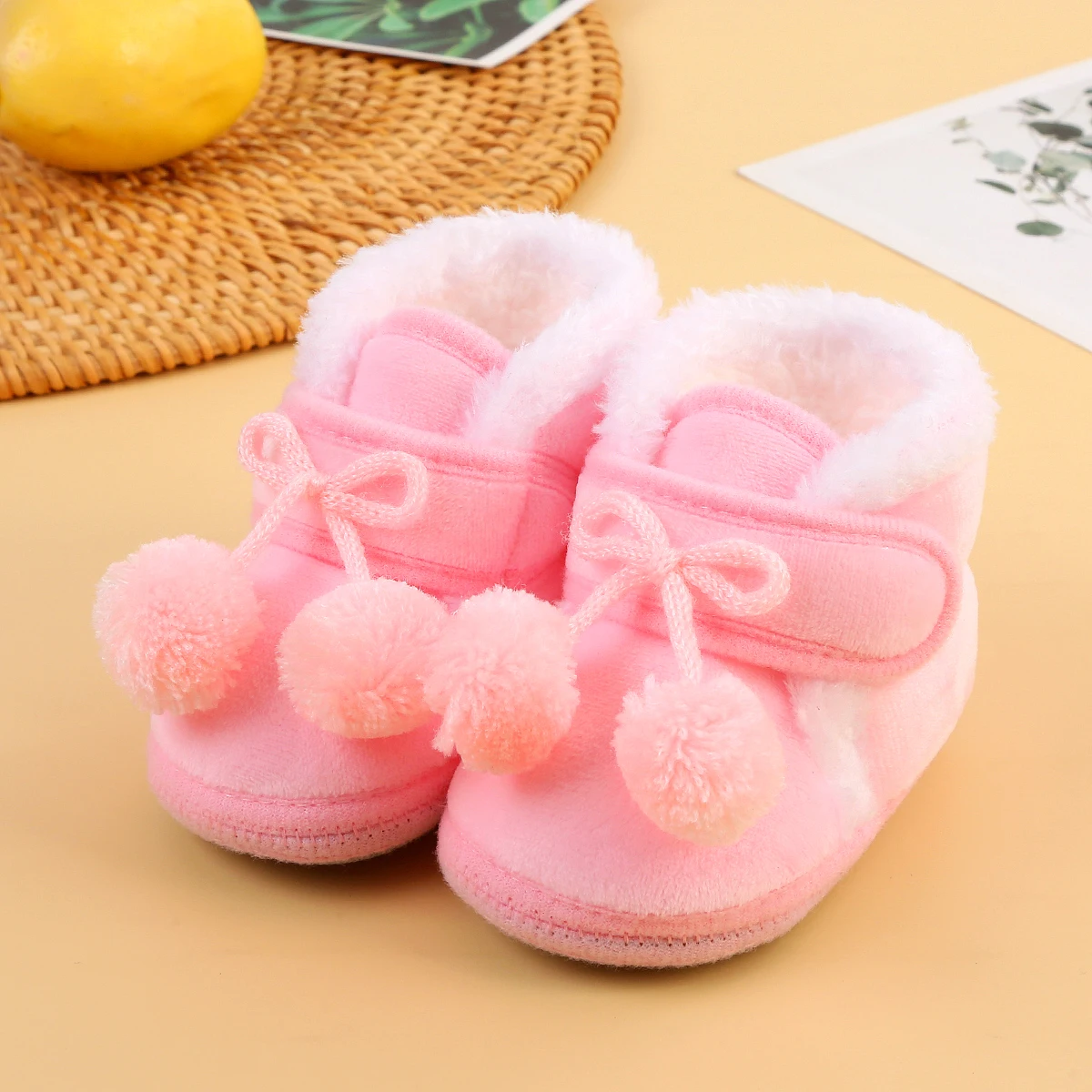 Baby Non-Slip Toddler Boots, Soft Flat Shoes for Infants, Suitable for Indoor and Outdoor, Holiday Parties and Gatherings.