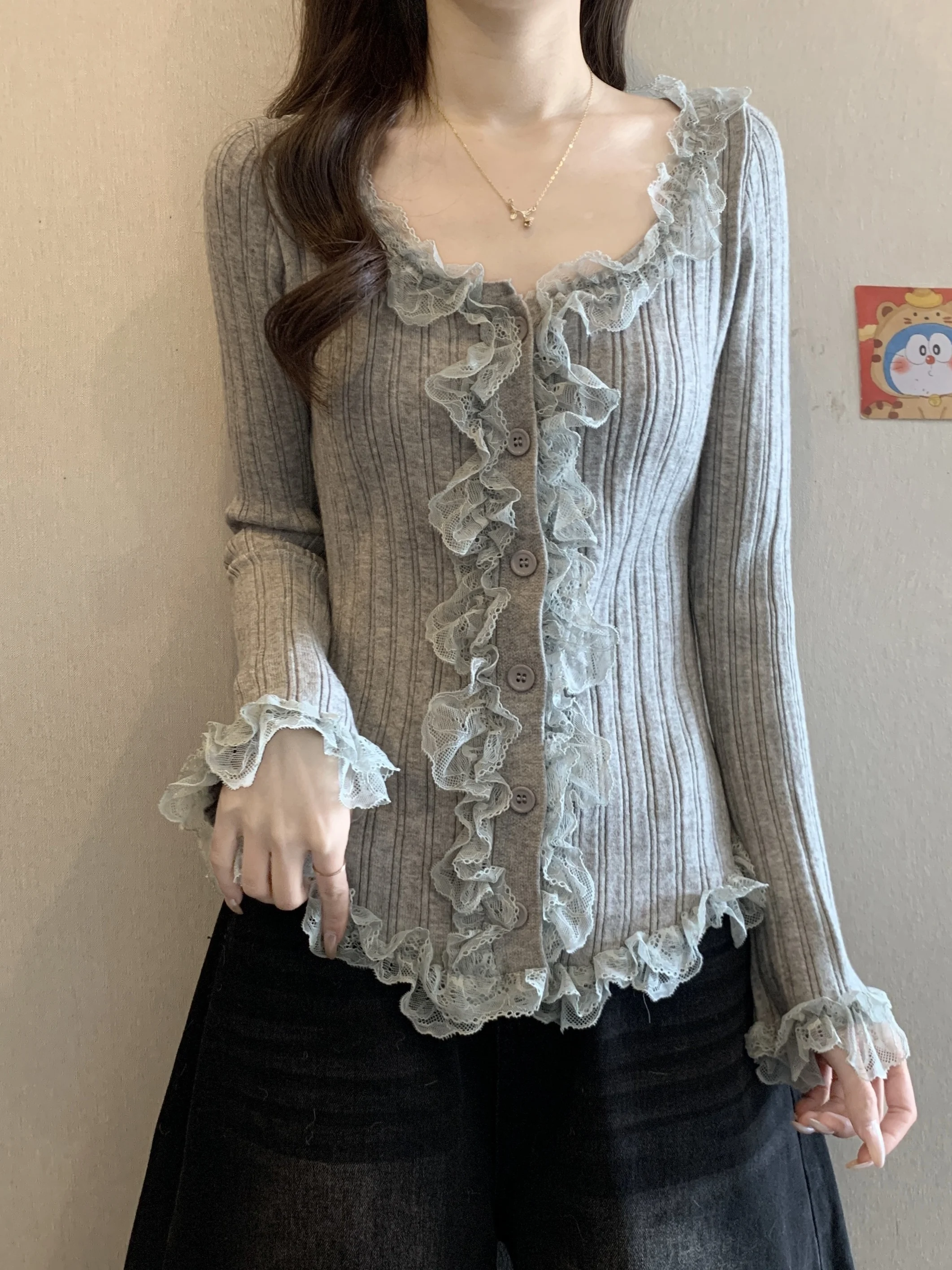 

plus Size V-Ne Bell Sve Knitwear Women's Spring Faion Design Slimming Inner Wear Top with Lace Trim French Sle Slim Fit