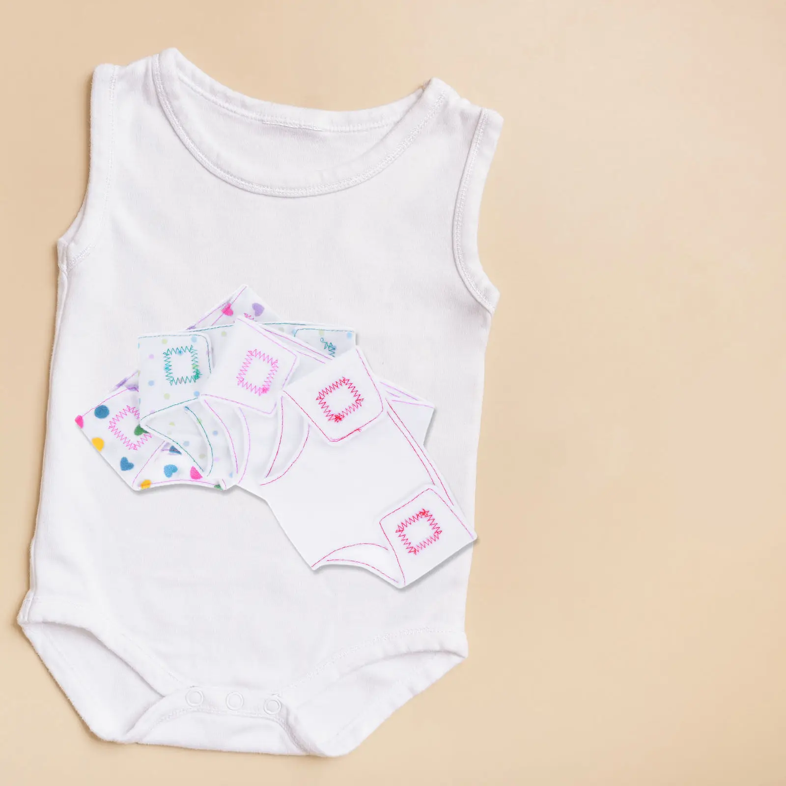 4Pcs 18 Inch Reusable Fabric Diapers for Baby Cloth Nappies Comfortable Realistic Design Easy Dress Up Creative Play