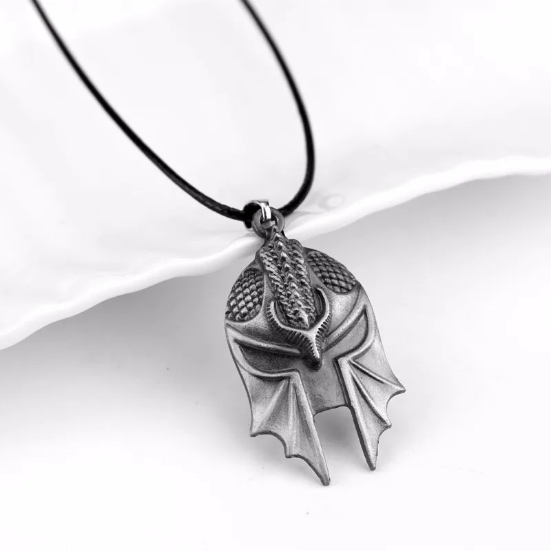 Game Dragon Age 3 Inquisition Helmet Necklace Men Pendant Antique Bronze Dragon Necklace wholesal