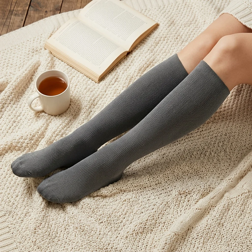 Flat Gray Non-Cotton Crew Sports Socks Moisture Wicking High Stretch Abrasion Resistant Solid Hosiery for Running Basketball Gym view 3