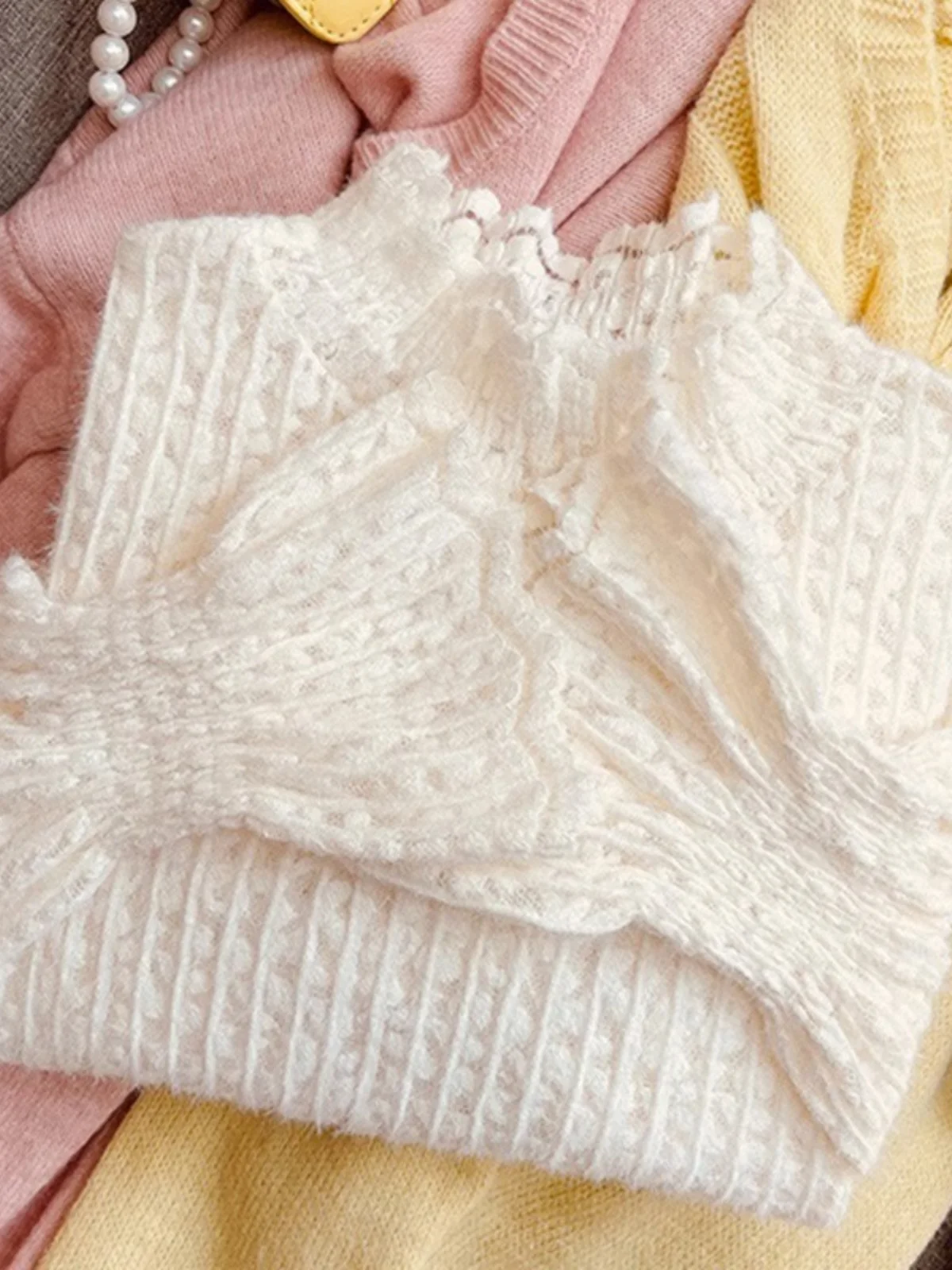 

Белая кружевная базовая блузка с воротником-стойкой для женщин, модная новинка ранней осени 2023, сетчатый топ с полувысоким воротником для осени и зимы