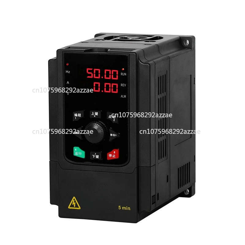 

Солнечный фотоэлектрический инвертор GF790, вентилятор водяного насоса, специальное программируемое регулирование скорости