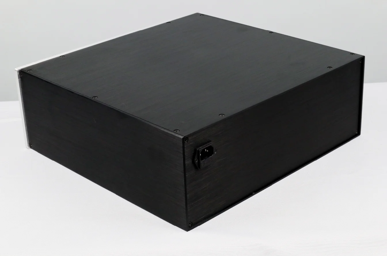 آلة الكمبيوتر المصنوعة من الألومنيوم هيكل التحكم الصناعي المضخم الهيكل الألومنيوم DIY 430 * 150 مم * 408 مم