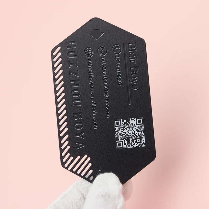 

Изготовленные на заказ металлические черные VIP-алюминиевые выгравированные на заказ нержавеющая сталь с лазерной резкой имени, черные, серебряные заготовки, металлические визитные карточки