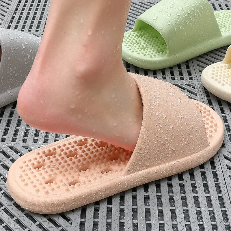 

Женские и мужские домашние тапочки для ванной, нескользящие, быстросохнущие, с толстой подошвой, массажные, из ЭВА