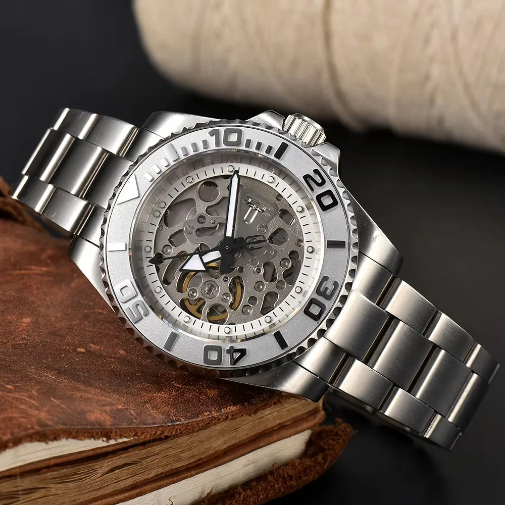 40.5 مللي متر الهيكل العظمي المجوف GMT ساعة رجالي ساعات المعصم الفاخرة التلقائي الميكانيكية مقاوم للماء الياقوت NH70 حركة