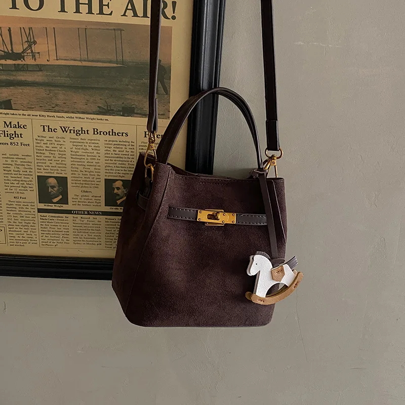 

2025 A/W Vintage Women's Suede Crossbody Bag, Genuine Leather Large Capacity Multi-way Shoulder Tote, Retro Chic Work Purse