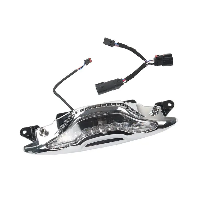 A03Z-Front Lower Fairing LED Turn Signal Lights 3 Indicators For CVO Road Glide ST FLTRX Limited Trike Lamp White