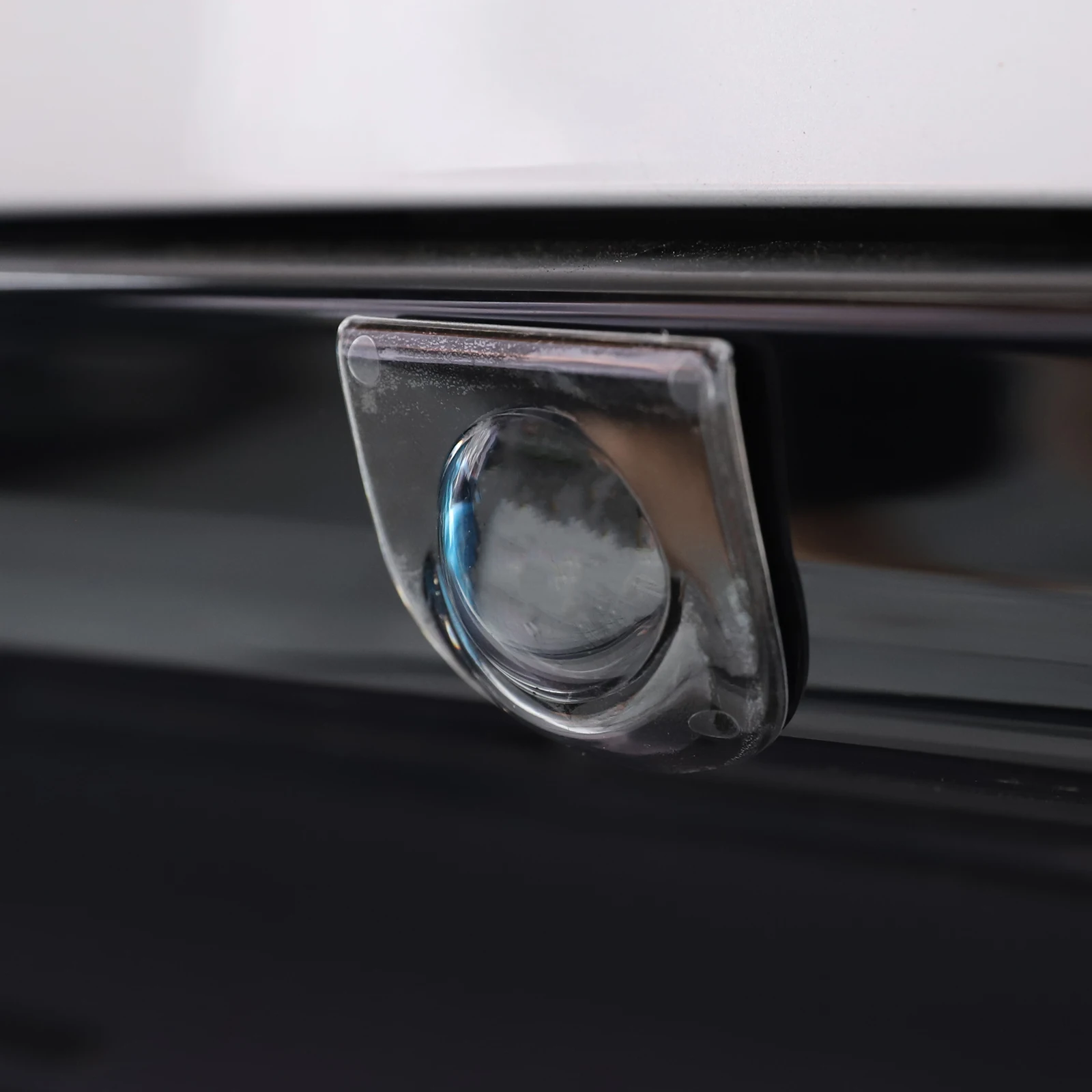 

2Pcs Anti-Scratch Lens Protector Waterproof Car Camera Lens House Wear Resist for Tesla Model Y Juniper/Model YL 2025-2026