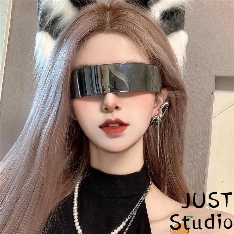 One-piece technology sunglasses, cool concave shape, take pictures, dance, personality, two-dimensional, cos sunglasses tide