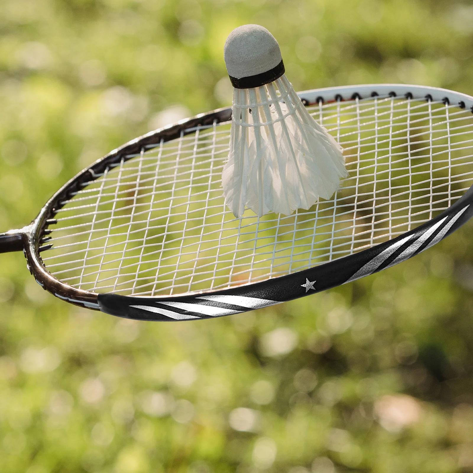 ไม้แบดมินตันมืออาชีพหัวเทปป้องกันสีดําน้ําหนักเบาทนทาน PU วัสดุ Racquet อุปกรณ์แบบพกพาเทป Anti