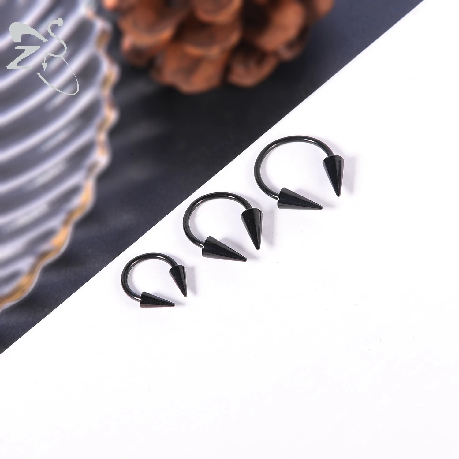 ZS 1PC 16G C Shape Stainless Steel Nose Ring Horseshoe Spike Lip Rings Black Color Ear Tragus Helix Cartilage Piercing 8-10mm