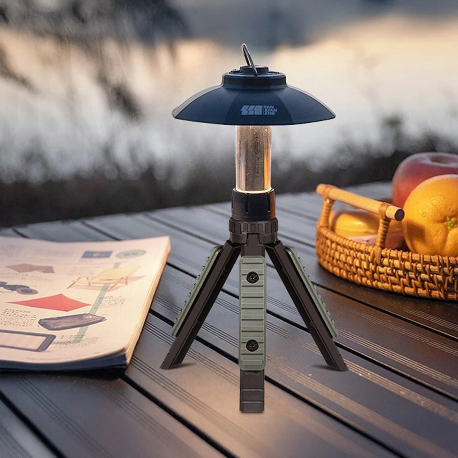 Mini Tripods Pocket Universal Flexible Phone Holder Tripod foldable Camping lamp Bracket Digital Camera Mobile Holder stand