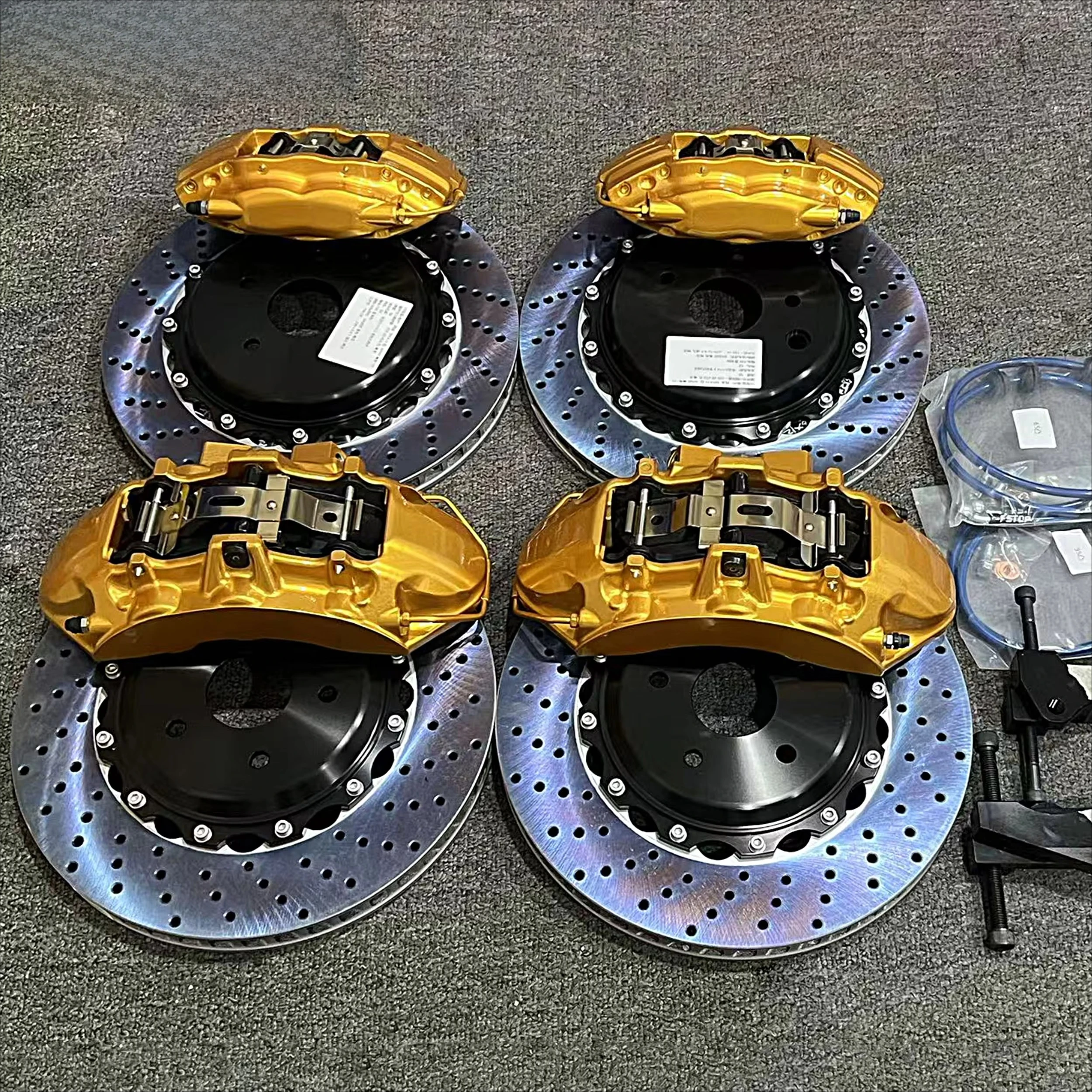 

Комплект тормозной системы для 60-суппортовых суппортов, подходит для роторов E90, E92, M4, F82