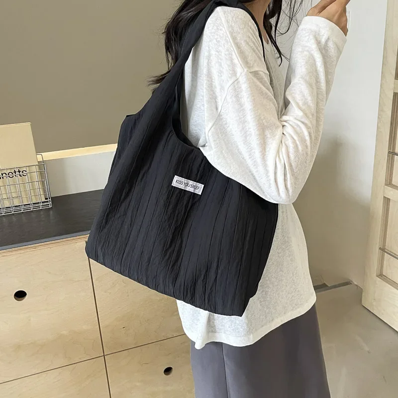 Large Capacity Tote Bags 2024 New Hot Sale Fashion Versatile Shoulder Bags Casual Solid High Quality Light Soft Bags Women