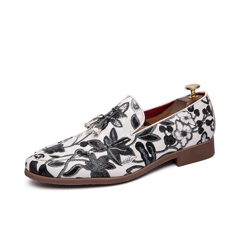 NONE Pointed Leather Tassel Shoes 4
