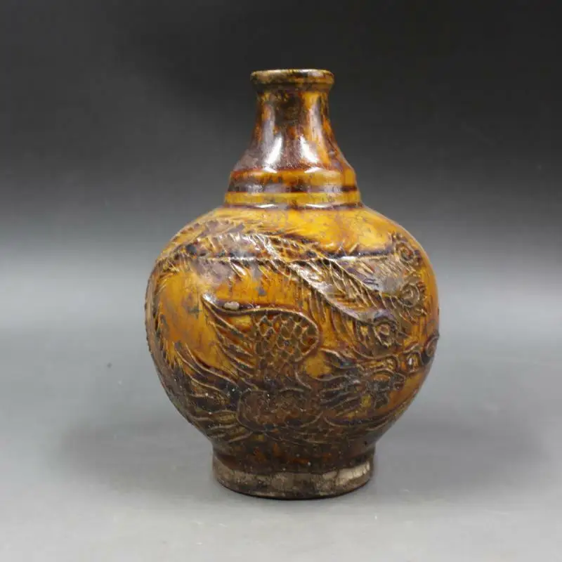 

6.5" Chinese Song Jizhou Kiln Crackle Porcelain Yellow Glaze Dragon Phoenix Vase