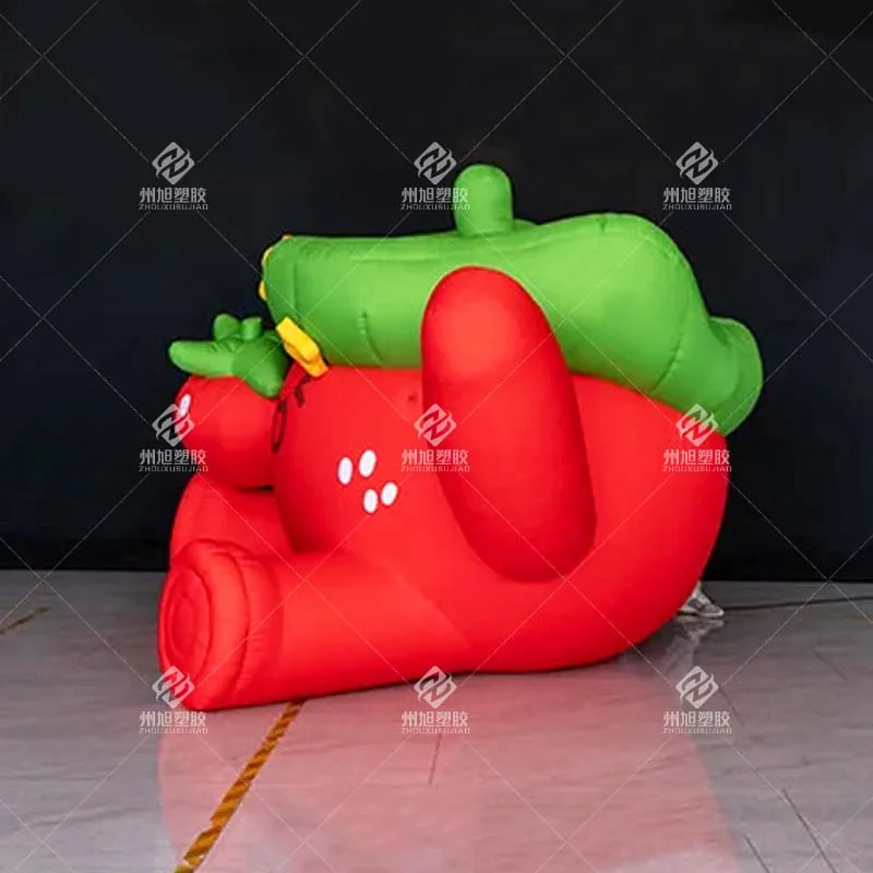 Leuke opblaasbare aardbei, aangepast aardbeipopmodel, opblaasbare decoraties voor vakantie-evenement