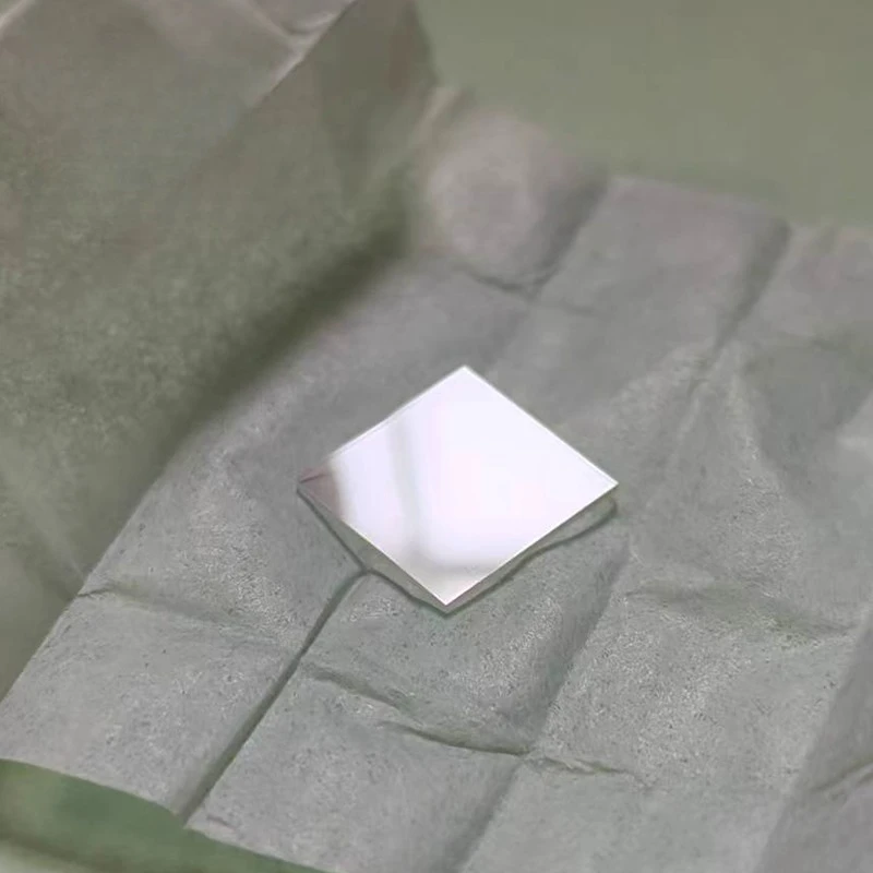 BGO crystal 10 * 10 * 1mm rough polished coating sheet, each size can be determined