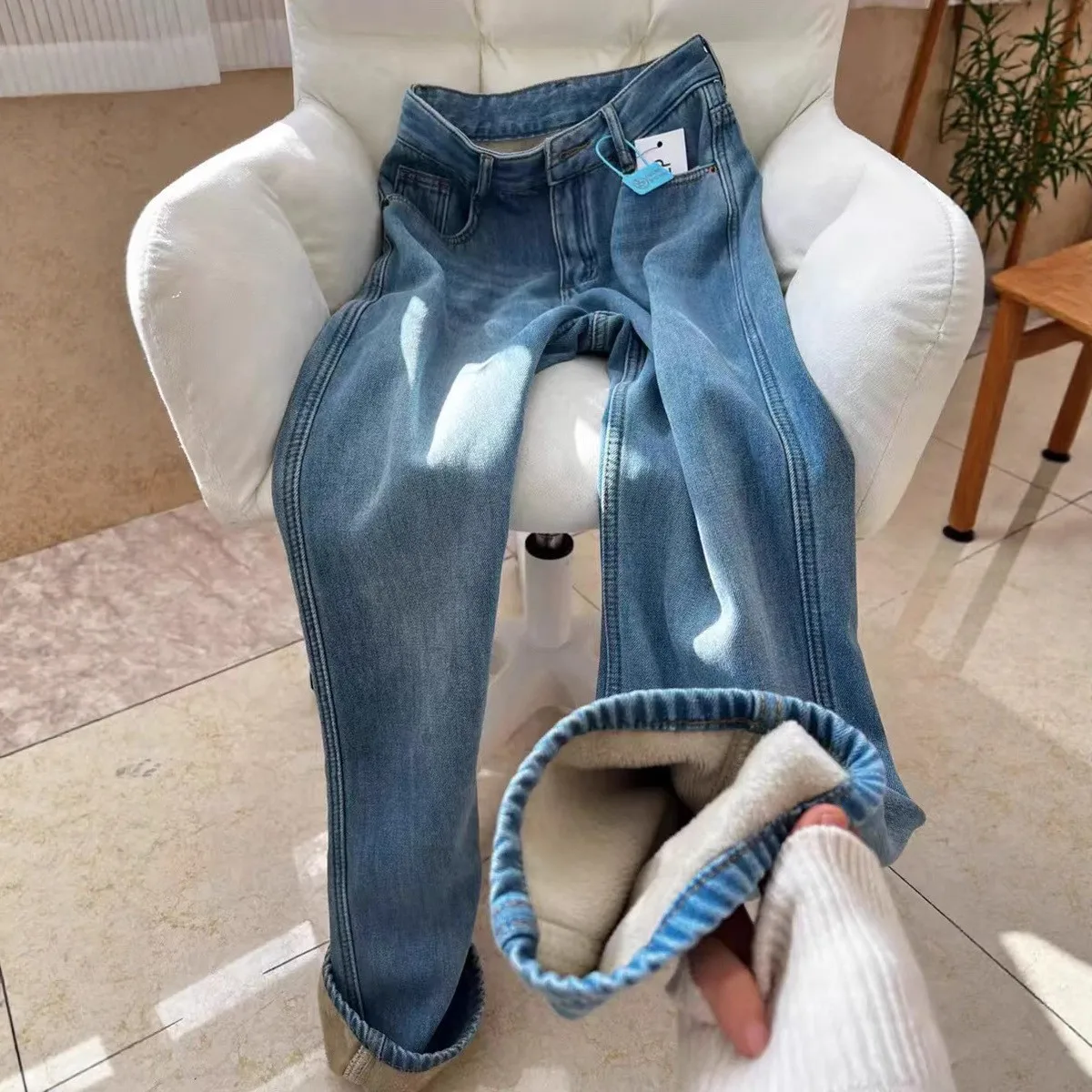 

Thickened Fleece Women's Jeans High Waist Straight Leg Loose Fit Slimming Trousers Casual Style Cotton Winter Collection