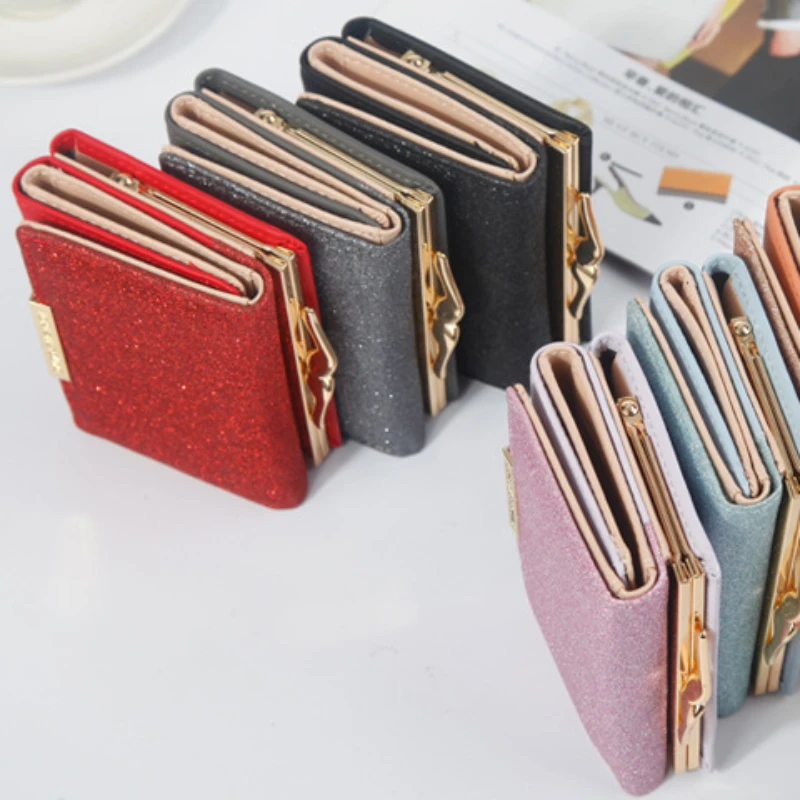 

2024 New Fashion Women's Wallet Casual Short Bag Bright Leather Tri Fold Leather Clip Metal Button Wallet