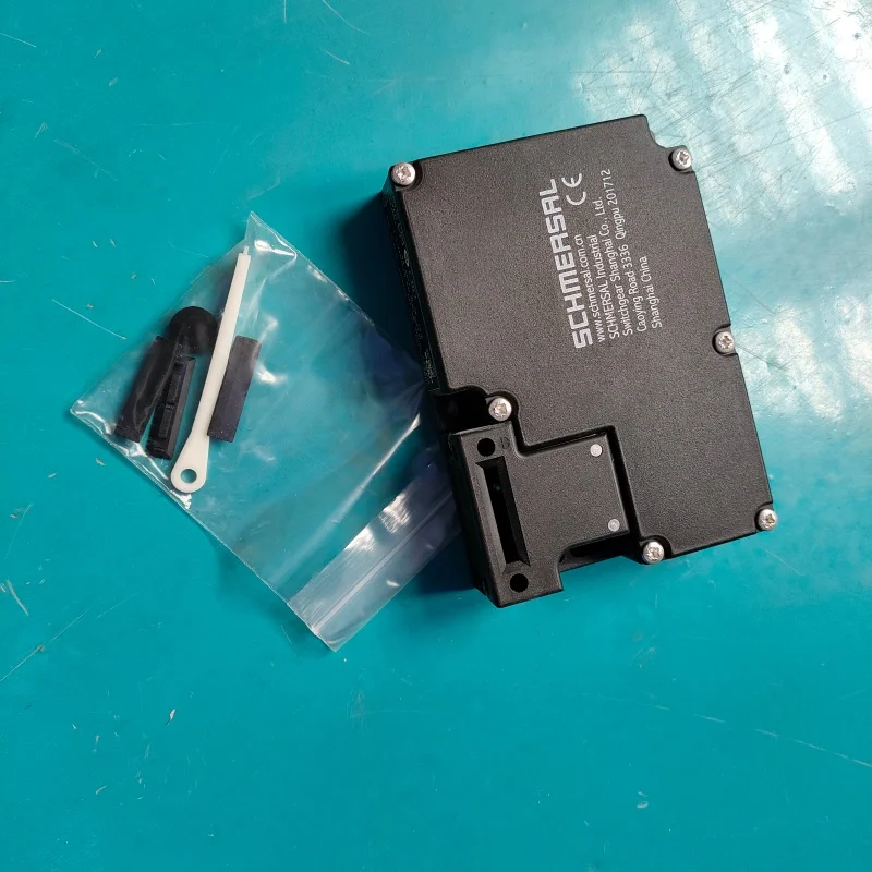 Whole Sale 4-008-32…