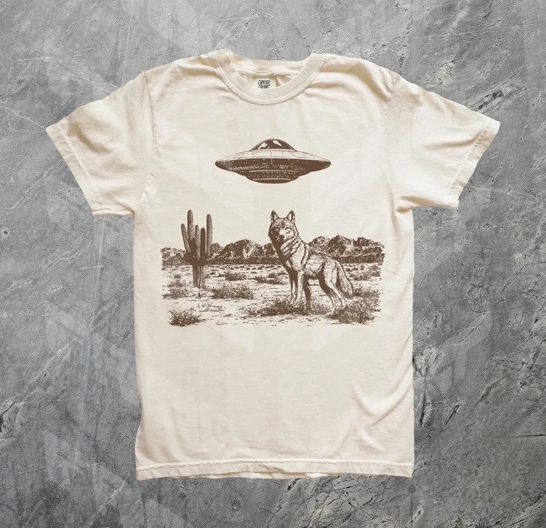 Vintage UFO Wolf Graphic Shirt,Coyote, Wolf Lover Gift, Wild West, Gift For Him, Husky, Pumpcover, Retro, Nature Tshirt