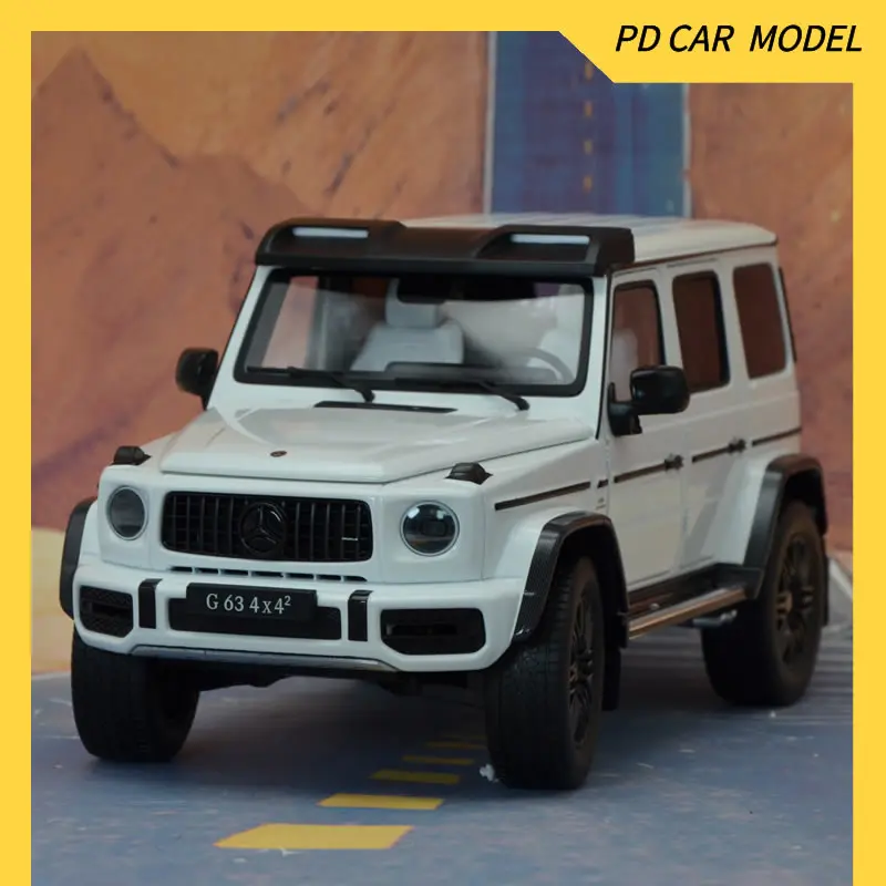 ISCALE Collectible 1:18 Scale Model G63 4*4 SUV Gift for friends and family