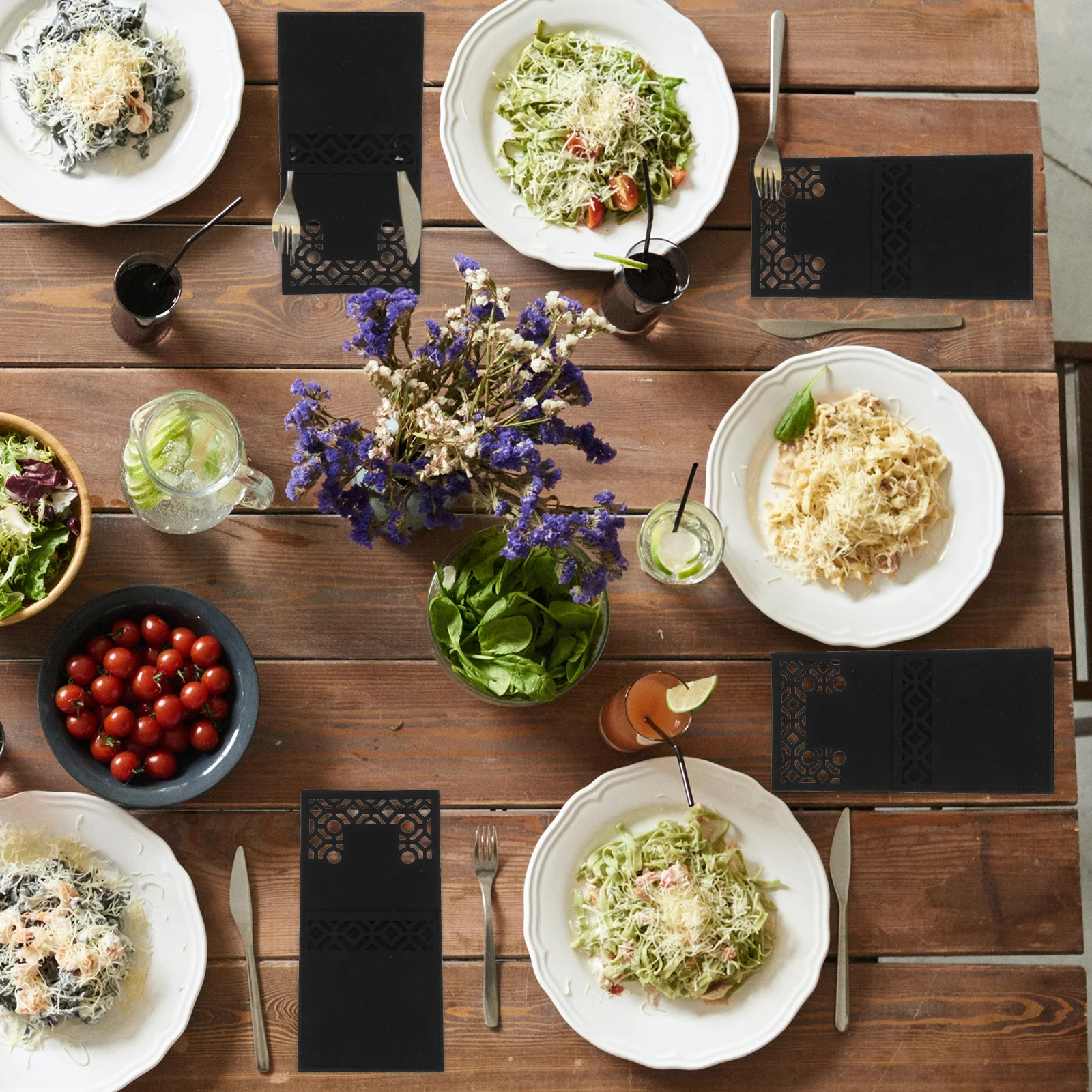 

4Pcs Xmas Knife Fork Bag Premium Non-Woven Fabric Cutlery Holder Party Tableware Cover Christmas Dinner Table Pocket Storage