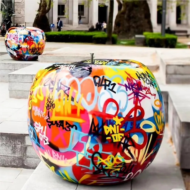 City Decor Street Art Collection OEM Customization Support Large Size Fiberglass Sculptures