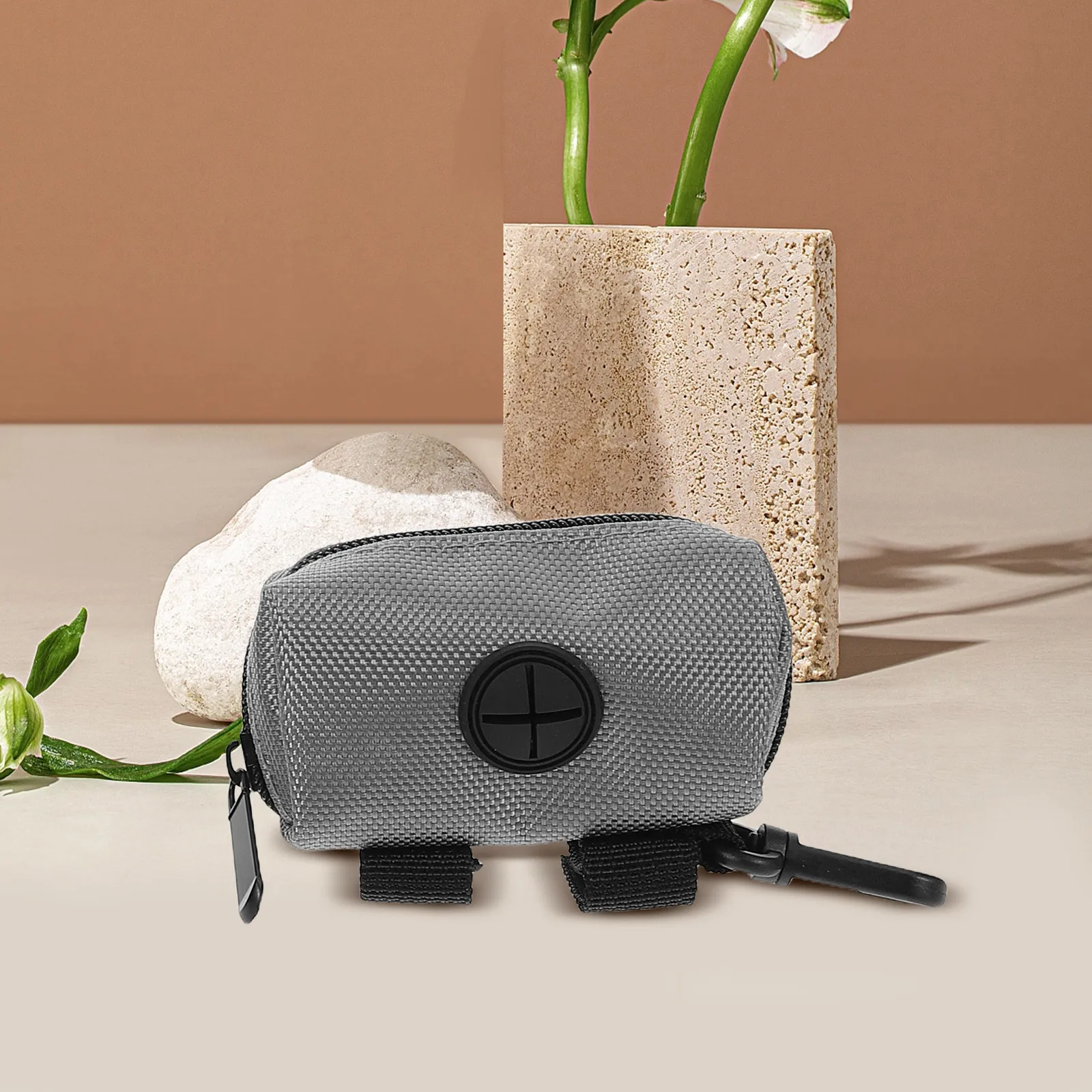 

2pcs Pet Waste Bag Dispensers Leakproof Dog Poop Holder For Leash Large Capacity Portable Organizer Long Walks Outdoor Travel