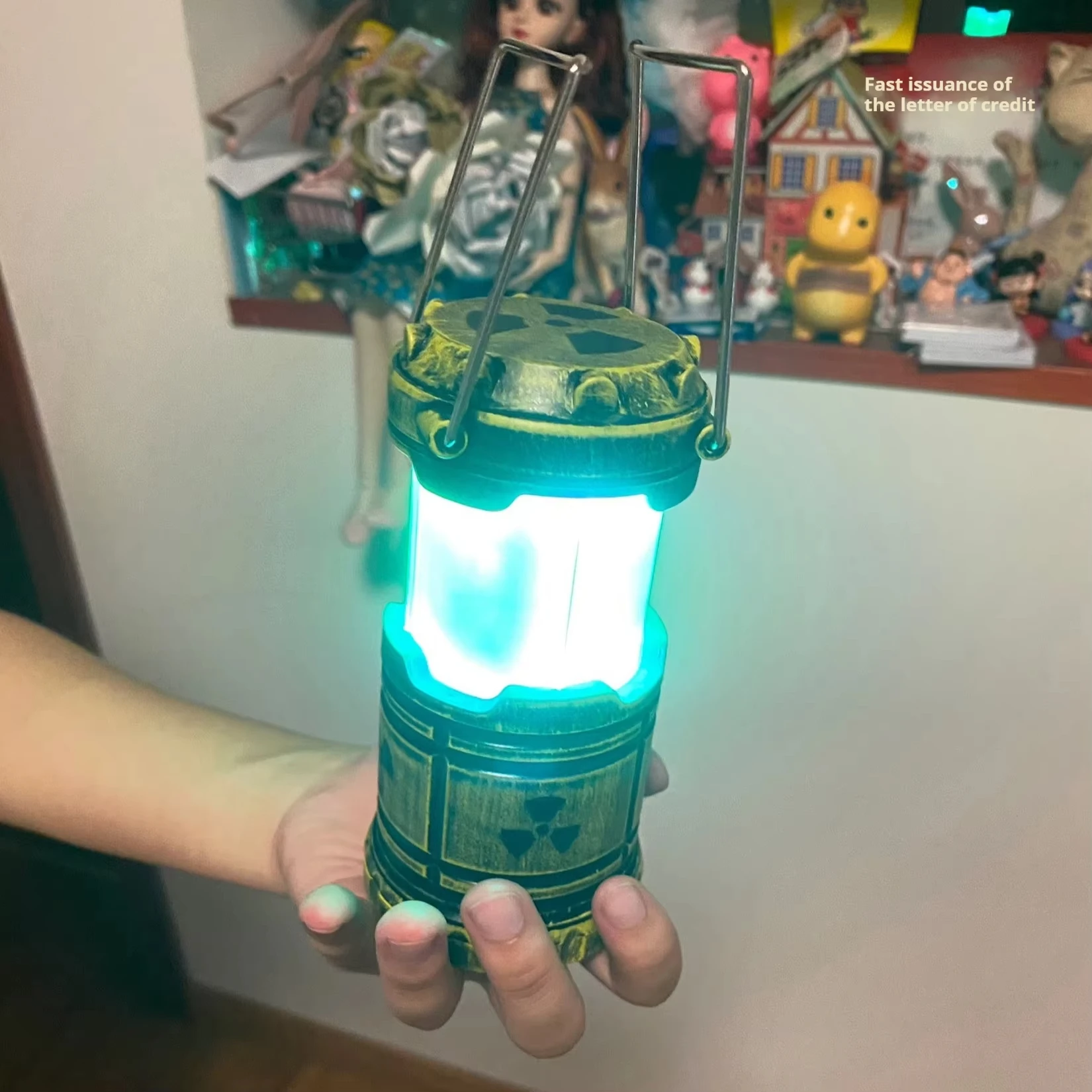 Nuclear Reactor Lantern Gift Mini Handheld Nuclear Reactor Lantern Toy Doomsday Nuclear Reaction Push Simulation Illuminator