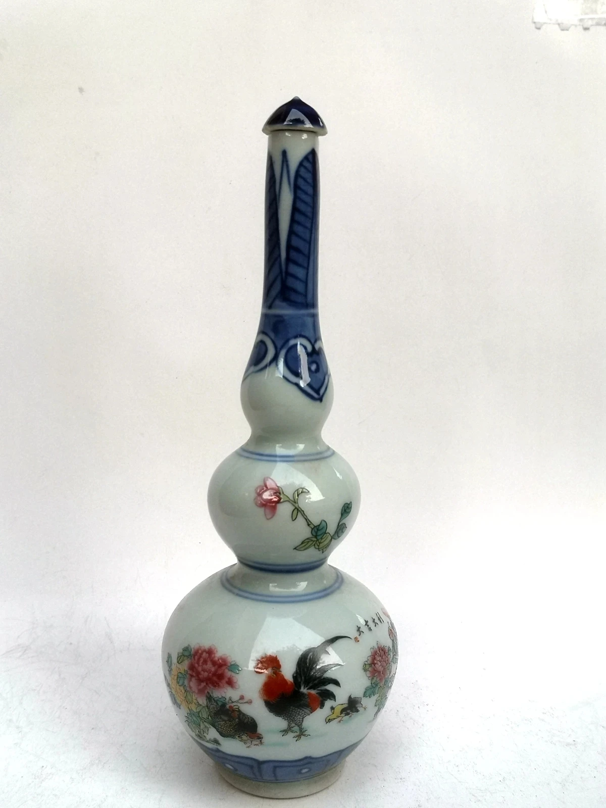 Collection Chinese Old blue-and-white Porcelain Chook Snuff Bottle Family Decoration Gift