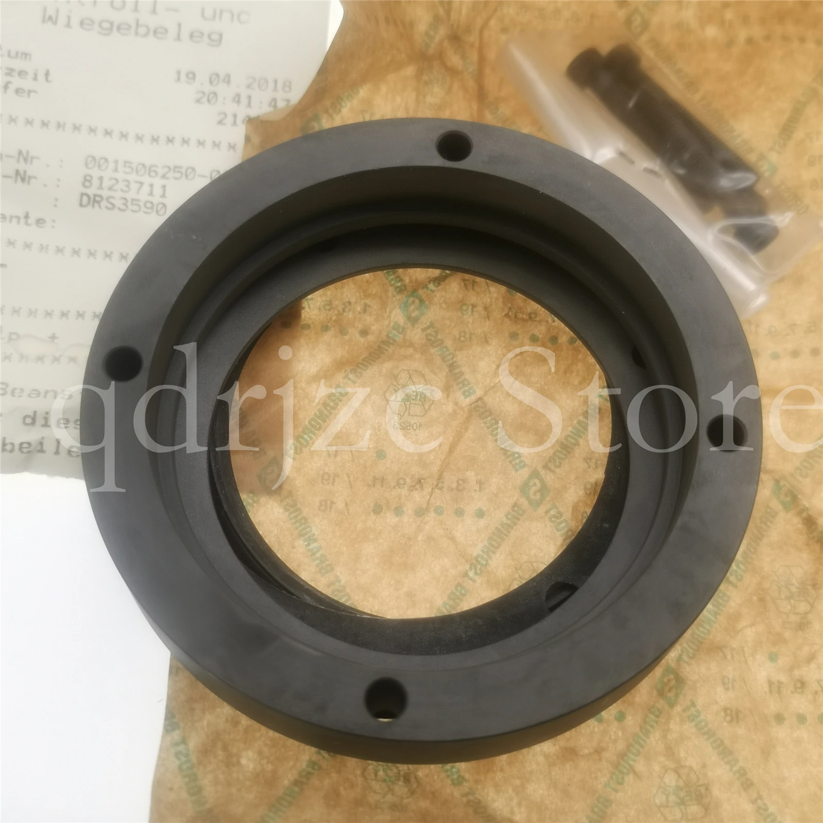 The DRS3590 sealing carrier assembly is suitable for ZARF with an integral rotary shaft seal