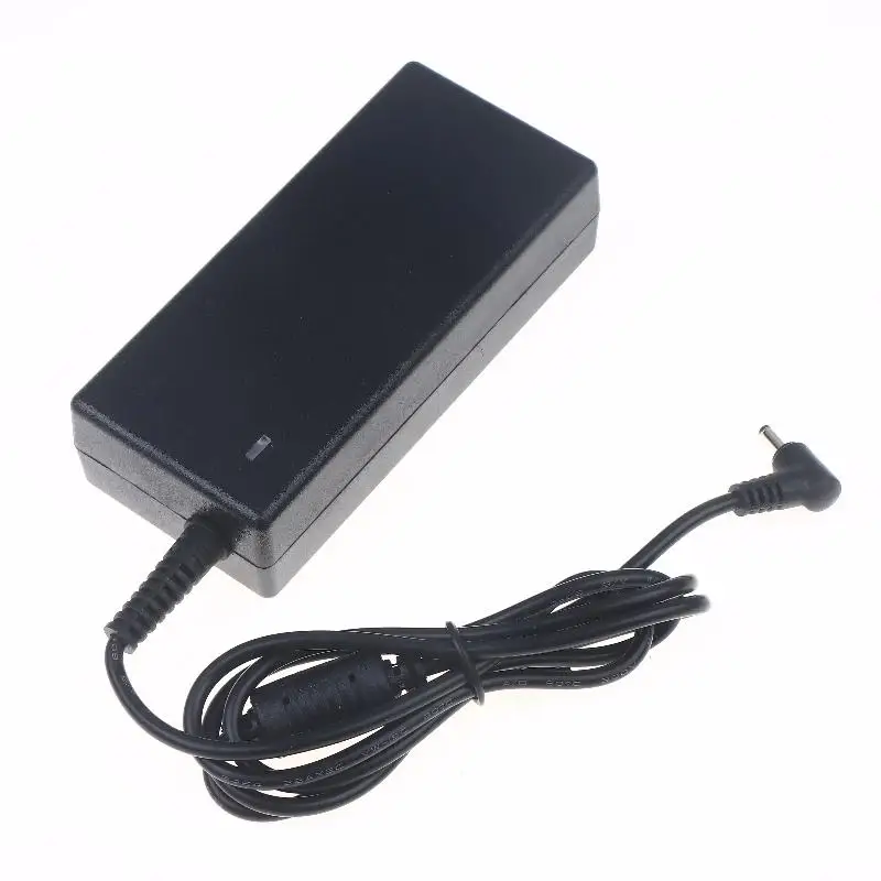 1Pcs Laptop Power Adapter Charger 19V 2.37A 45W 3.0*1.1mm AC For Acer A13-045N2A S7 S7-392/391 V3-371/372 V3-371-52PY/30FA
